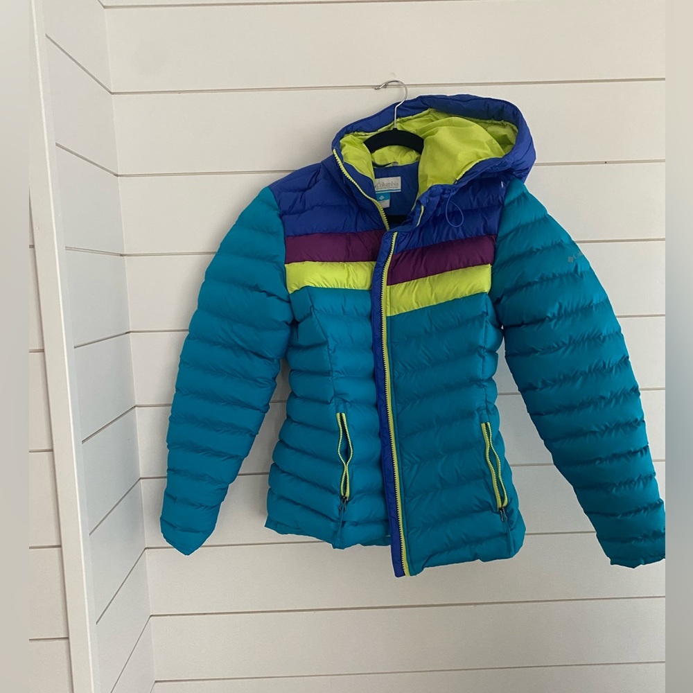Columbia jacket, Size Medium, multicolor